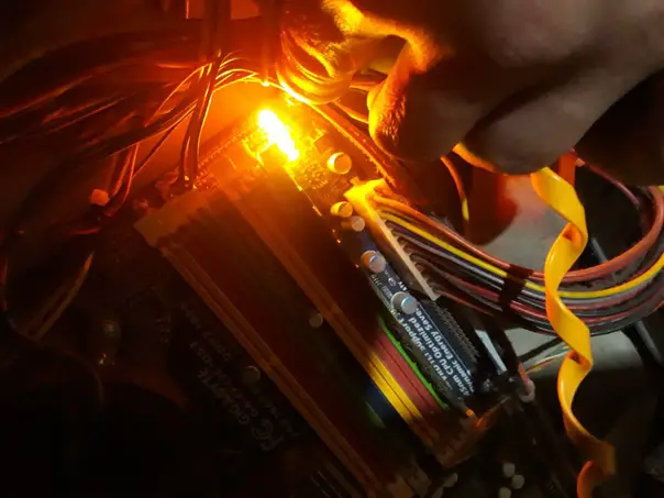 Orange Light On Motherboard: Common Causes And Solutions